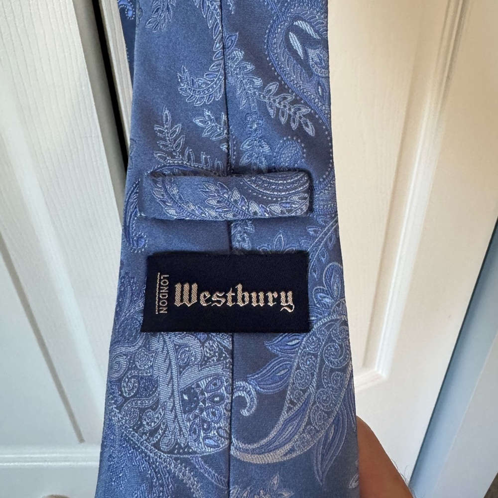Neck Tie - Picture 2 of 2
